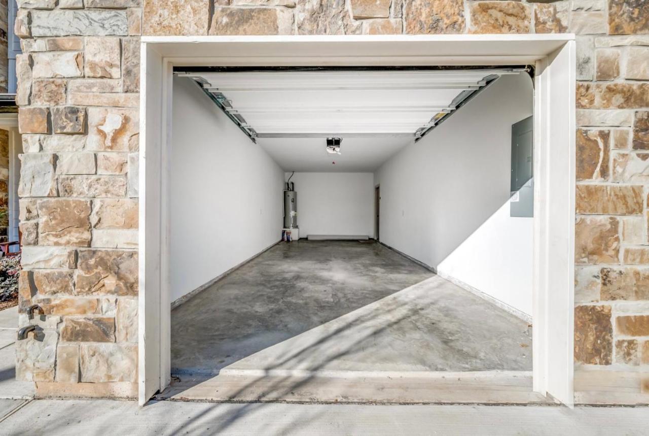 Stylish Townhome Near At&T Stadium, Globe Life, Six Flags & More 阿林顿 外观 照片