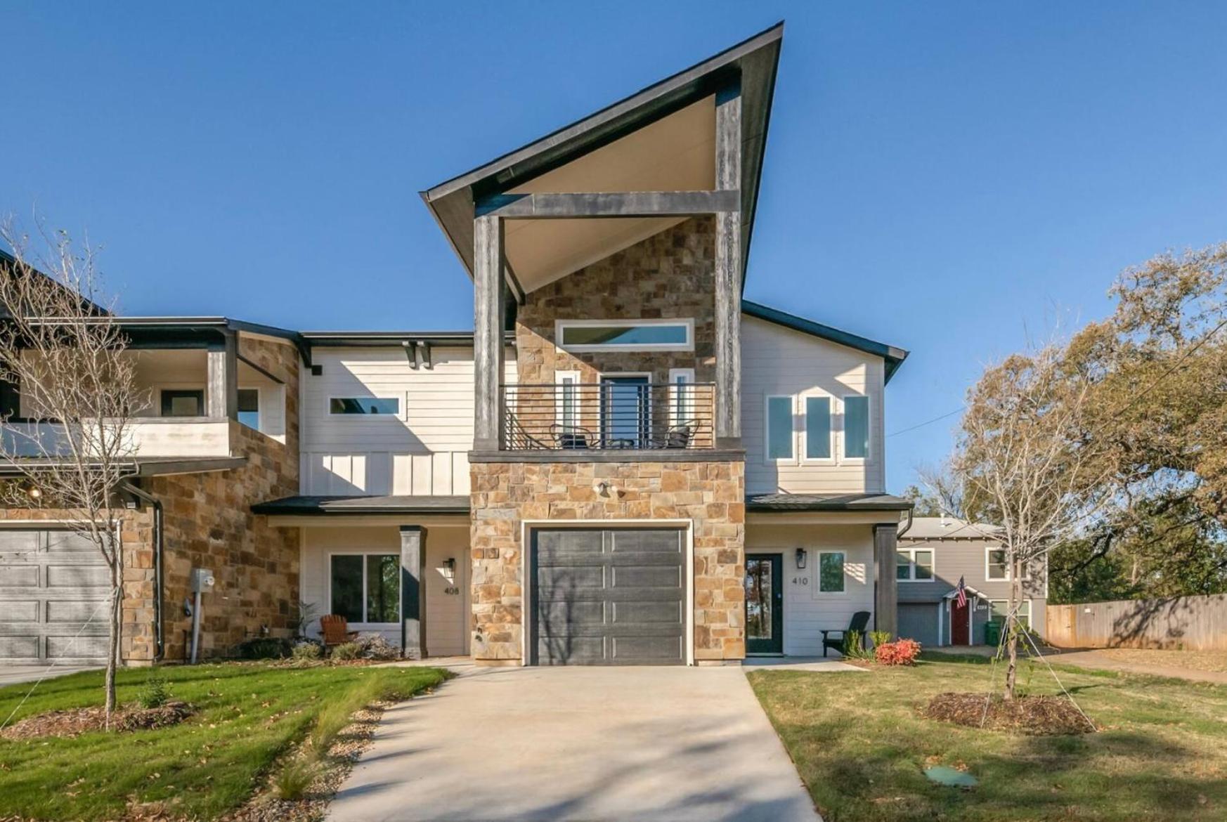 Stylish Townhome Near At&T Stadium, Globe Life, Six Flags & More 阿林顿 外观 照片